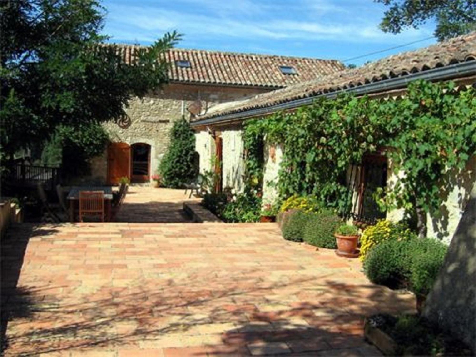 B&B La Tuquette Beaugas Exterior photo